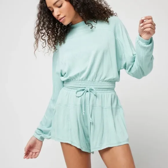 L*Space | NWT Day Tripper 2 Piece French Terry Pullover &amp; Shorts Set in Pool |M