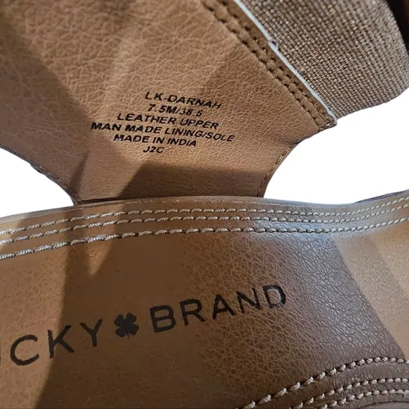 Lucky Brand Women'sDarnah Heeled Sandal, Lion, Chunky Heel  7 1/2  NWOT
