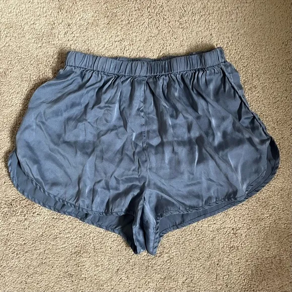 SKIMS 100% Silk Sleep Pajama Tap Shorts in Arctic Blue Size Small